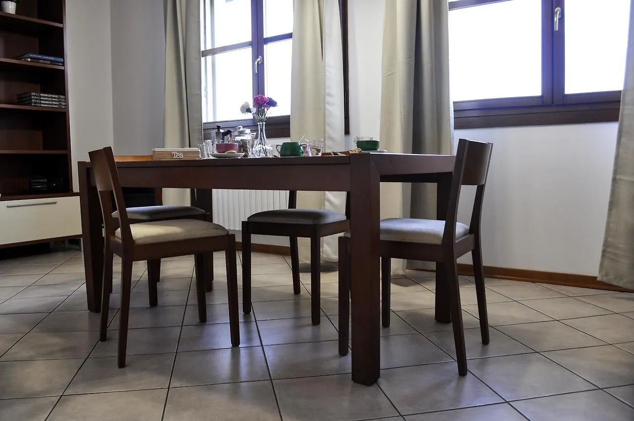 Decumana Apartment Bologna